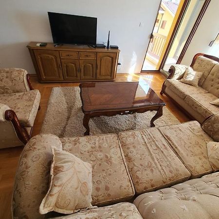 Oksana Apartment Podgorica Exteriér fotografie