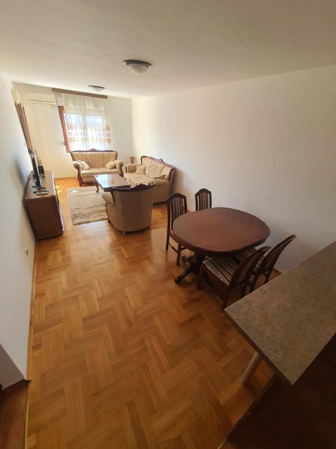 Oksana Apartment Podgorica Exteriér fotografie