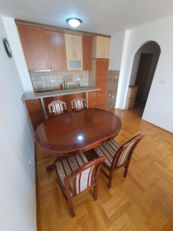 Oksana Apartment Podgorica Exteriér fotografie