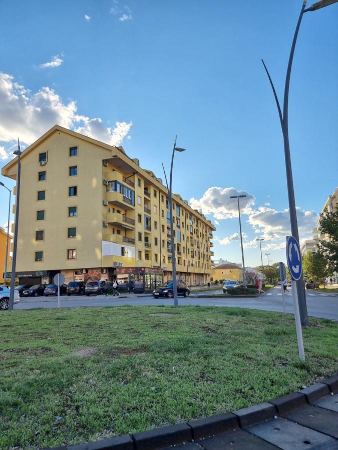 Oksana Apartment Podgorica Exteriér fotografie