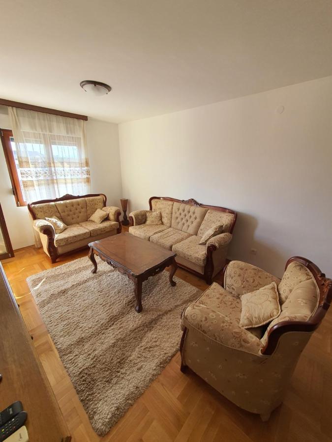 Oksana Apartment Podgorica Exteriér fotografie